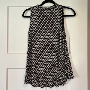 Ann Taylor Loft Keyhole Flowy Blavk Floral‎ Tank Blouse Size XS